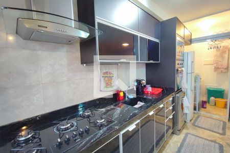 Apartamento à venda com 80m², 3 quartos e 2 vagasCozinha