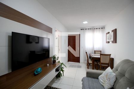 Sala de casa de condomínio para alugar com 2 quartos, 55m² em Jardim Simus, Sorocaba