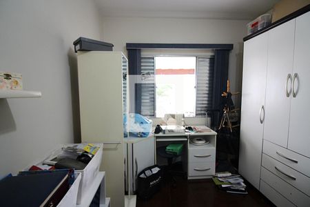 Casa à venda com 240m², 3 quartos e 2 vagasQuarto 2