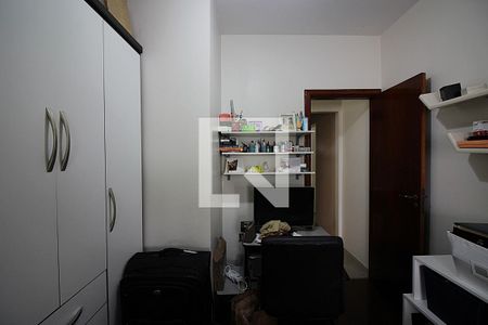 Casa à venda com 240m², 3 quartos e 2 vagasQuarto 2