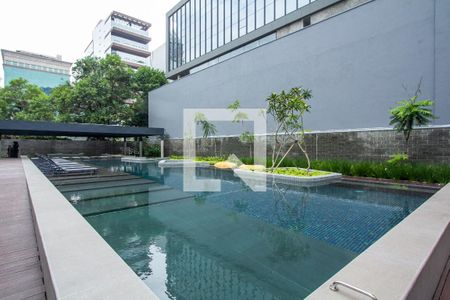 Studio para alugar com 44m², 1 quarto e 1 vaga Studio para alugar com 44m², 1 quarto e 1 vagaÁrea comum - Piscina