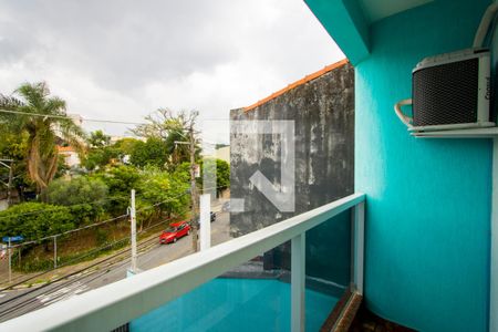 Casa à venda com 230m², 3 quartos e sem vaga Casa à venda com 230m², 3 quartos e sem vagaVaranda do quarto 1