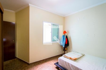 Casa à venda com 230m², 3 quartos e sem vaga Casa à venda com 230m², 3 quartos e sem vagaQuarto 2