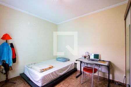 Casa à venda com 230m², 3 quartos e sem vaga Casa à venda com 230m², 3 quartos e sem vagaQuarto 2