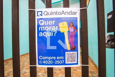 Casa à venda com 230m², 3 quartos e sem vaga Casa à venda com 230m², 3 quartos e sem vagaEntrada