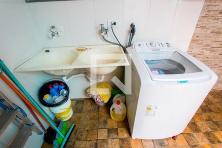 Casa à venda com 230m², 3 quartos e sem vaga Casa à venda com 230m², 3 quartos e sem vagaÁrea de serviço