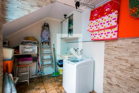 Casa à venda com 230m², 3 quartos e sem vaga Casa à venda com 230m², 3 quartos e sem vagaÁrea de serviço