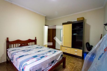 Casa à venda com 230m², 3 quartos e sem vaga Casa à venda com 230m², 3 quartos e sem vagaQuarto 3