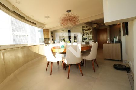 Apartamento à venda com 126m², 2 quartos e 4 vagasSala de Jantar