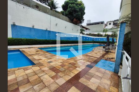Apartamento à venda com 60m², 2 quartos e 1 vaga Apartamento à venda com 60m², 2 quartos e 1 vagaÁrea comum - Piscina