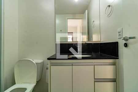 Banheiro de apartamento para alugar com 1 quarto, 35m² em Vila Guarani (z Sul), São Paulo