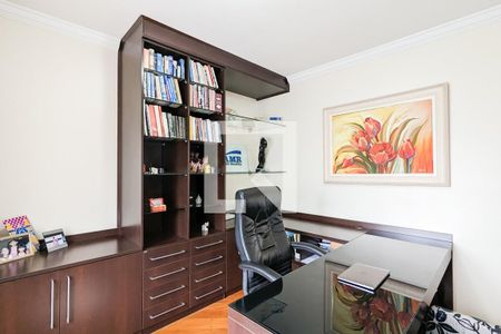 Casa para alugar com 600m², 4 quartos e 6 vagas Casa para alugar com 600m², 4 quartos e 6 vagasHome office