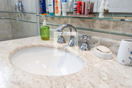 Casa para alugar com 600m², 4 quartos e 6 vagas Casa para alugar com 600m², 4 quartos e 6 vagasBanheiro da suíte 3