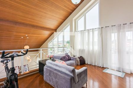 Casa para alugar com 600m², 4 quartos e 6 vagas Casa para alugar com 600m², 4 quartos e 6 vagasSala superior