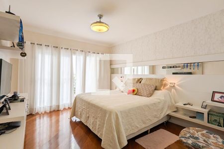 Casa para alugar com 600m², 4 quartos e 6 vagas Casa para alugar com 600m², 4 quartos e 6 vagasQuarto da suíte 2