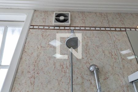 Casa para alugar com 600m², 4 quartos e 6 vagas Casa para alugar com 600m², 4 quartos e 6 vagasBanheiro da suíte 2