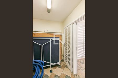 Casa para alugar com 600m², 4 quartos e 6 vagas Casa para alugar com 600m², 4 quartos e 6 vagasDepósito