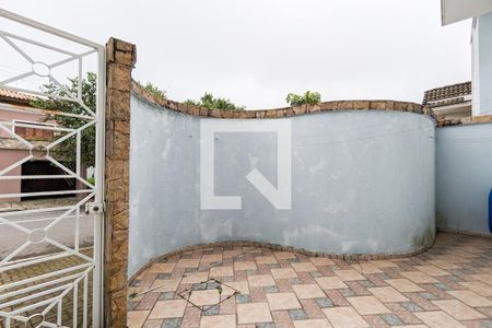 Casa para alugar com 600m², 4 quartos e 6 vagas Casa para alugar com 600m², 4 quartos e 6 vagasQuintal