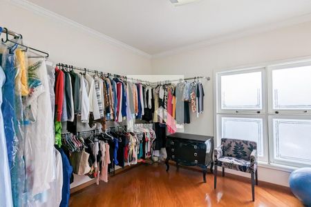 Casa para alugar com 600m², 4 quartos e 6 vagas Casa para alugar com 600m², 4 quartos e 6 vagasQuarto 1