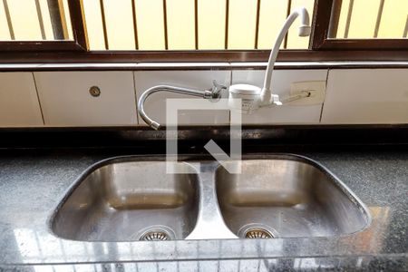 Casa para alugar com 149m², 3 quartos e 2 vagas Casa para alugar com 149m², 3 quartos e 2 vagasCozinha