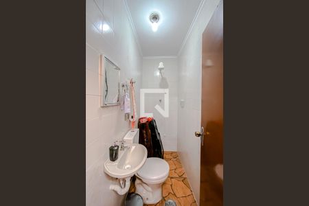 Casa à venda com 84m², 3 quartos e 1 vagaBanheiro de serviço