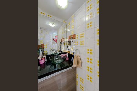 Casa à venda com 84m², 3 quartos e 1 vagalavatório