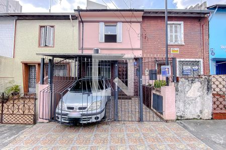 Casa à venda com 84m², 3 quartos e 1 vagaFachada