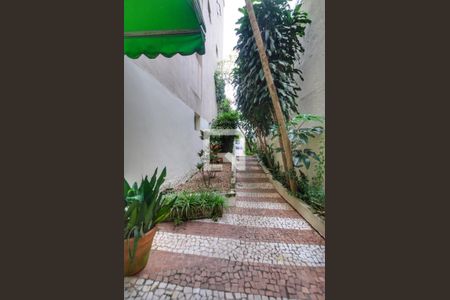 Apartamento à venda com 72m², 3 quartos e 1 vaga Apartamento à venda com 72m², 3 quartos e 1 vagaÁrea comum