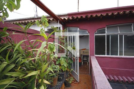 Casa à venda com 91m², 3 quartos e sem vagaVaranda
