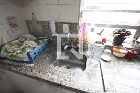 Casa à venda com 91m², 3 quartos e sem vagaCozinha