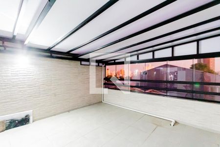 Apartamento à venda com 100m², 2 quartos e 2 vagasVaranda da Cobertura