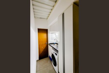 Apartamento à venda com 100m², 2 quartos e 2 vagasÁrea de Serviço