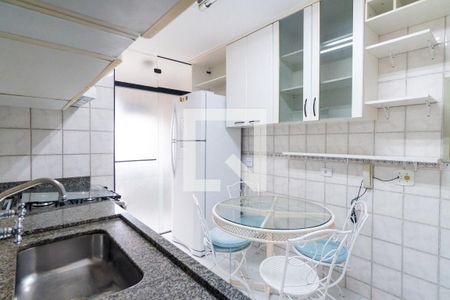 Apartamento à venda com 79m², 3 quartos e 2 vagas Apartamento à venda com 79m², 3 quartos e 2 vagasCozinha