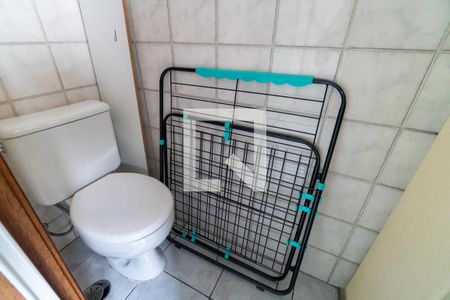 Apartamento à venda com 79m², 3 quartos e 2 vagas Apartamento à venda com 79m², 3 quartos e 2 vagasBanheiro de serviço