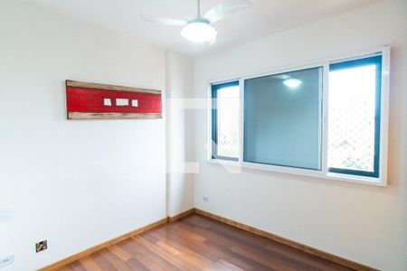 Suite de apartamento à venda com 3 quartos, 79m² em Bosque da Saúde, São Paulo