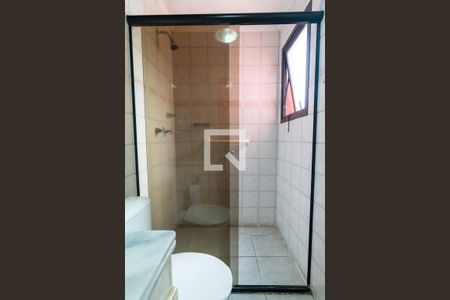 Apartamento à venda com 79m², 3 quartos e 2 vagas Apartamento à venda com 79m², 3 quartos e 2 vagasBanheiro da Suíte Detalhe