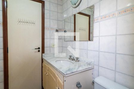 Apartamento à venda com 79m², 3 quartos e 2 vagas Apartamento à venda com 79m², 3 quartos e 2 vagasBanheiro da Suíte