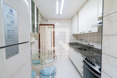 Apartamento à venda com 79m², 3 quartos e 2 vagas Apartamento à venda com 79m², 3 quartos e 2 vagasCozinha