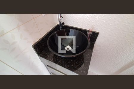 Casa à venda com 145m², 2 quartos e 2 vagas Casa à venda com 145m², 2 quartos e 2 vagasLavabo