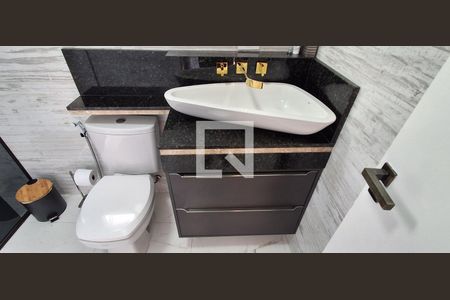 Casa à venda com 145m², 2 quartos e 2 vagas Casa à venda com 145m², 2 quartos e 2 vagasBanheiro Suíte 2