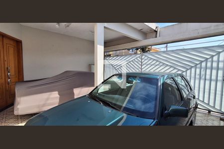 Casa à venda com 145m², 2 quartos e 2 vagas Casa à venda com 145m², 2 quartos e 2 vagasGaragem