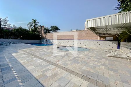 Apartamento à venda com 49m², 2 quartos e 1 vagaÁrea comum - Piscina