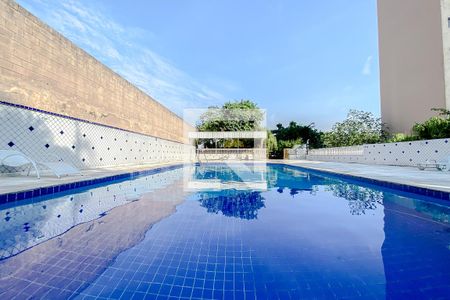 Apartamento à venda com 49m², 2 quartos e 1 vagaÁrea comum - Piscina