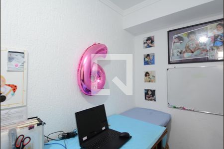 Casa à venda com 300m², 3 quartos e 5 vagasEscritório