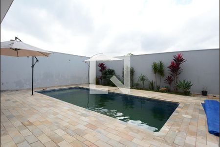 Casa à venda com 300m², 3 quartos e 5 vagas Piscina