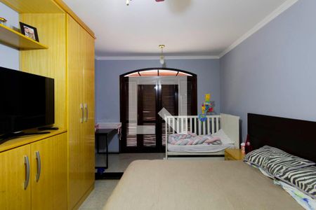 Casa à venda com 133m², 3 quartos e 2 vagas Casa à venda com 133m², 3 quartos e 2 vagasSuíte