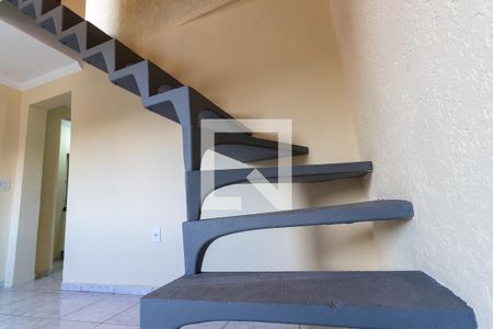Escada de casa à venda com 1 quarto, 11m² em Jardim Lisboa, São Paulo