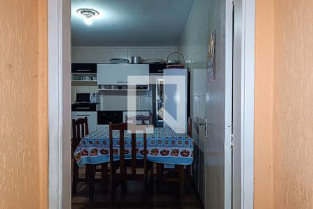 Casa à venda com 240m², 4 quartos e 2 vagasCozinha