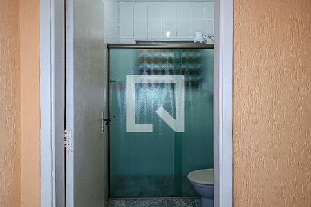 Casa à venda com 240m², 4 quartos e 2 vagasBanheiro 1