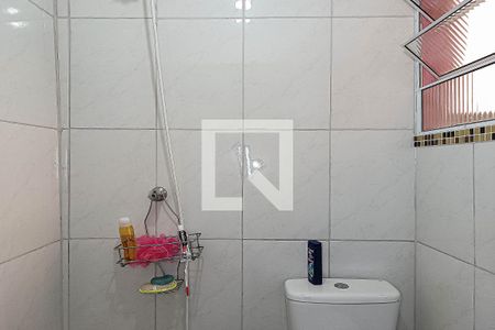 Casa à venda com 240m², 4 quartos e 2 vagasBanheiro 3